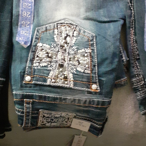 Grace in LA Jean's - Picture 2 of 4